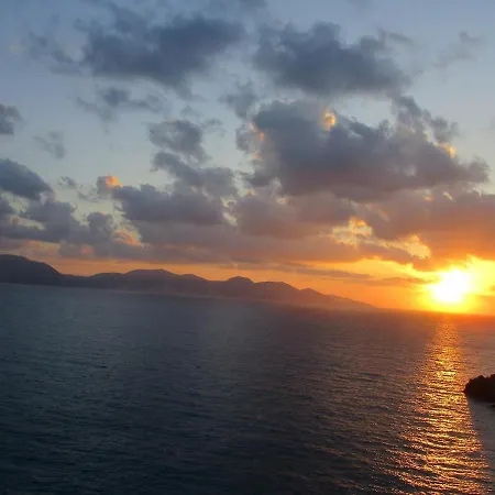 아파트 Cavos - Loft In Assos With Amazing View