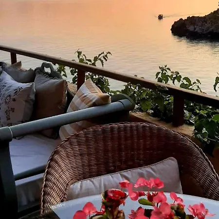 Cavos - Loft In Assos With Amazing View Apartamento