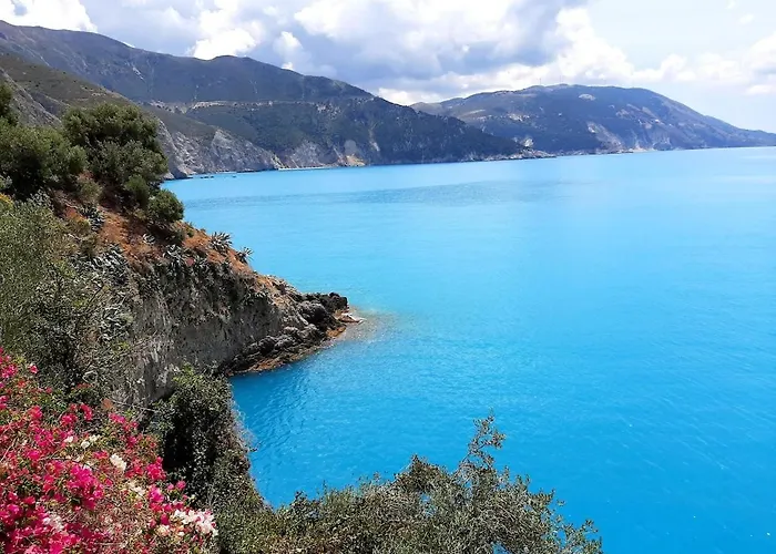 Cavos - Loft In Assos With Amazing View Апартаменты